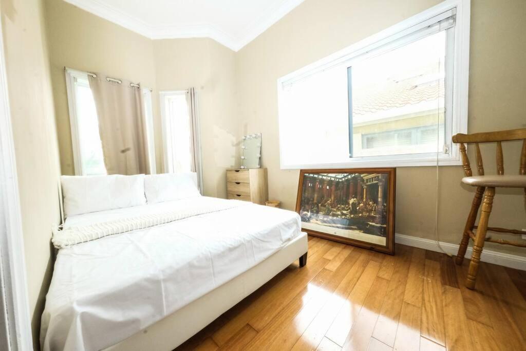 Five Dock Waterfront 2 Bed, Sleeps 6 Guests Holiday home